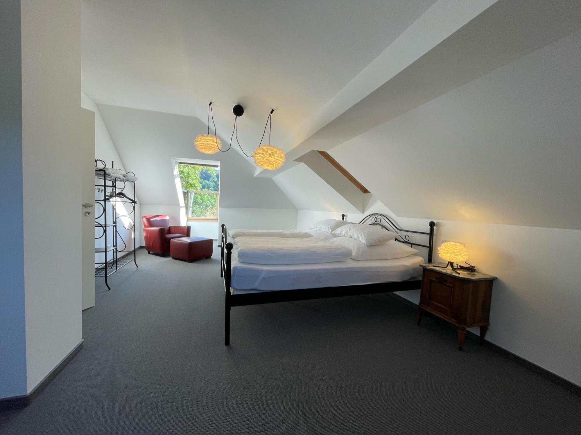 Stilvolle Wohnung Fuer 2-3 Personen - Mit Riesiger Dachterrasse Haigerloch Extérieur photo
